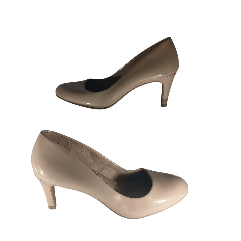 Dexflex Comfort Pumps 6 Nude Beige Patent Round Toe Professional Office Heels